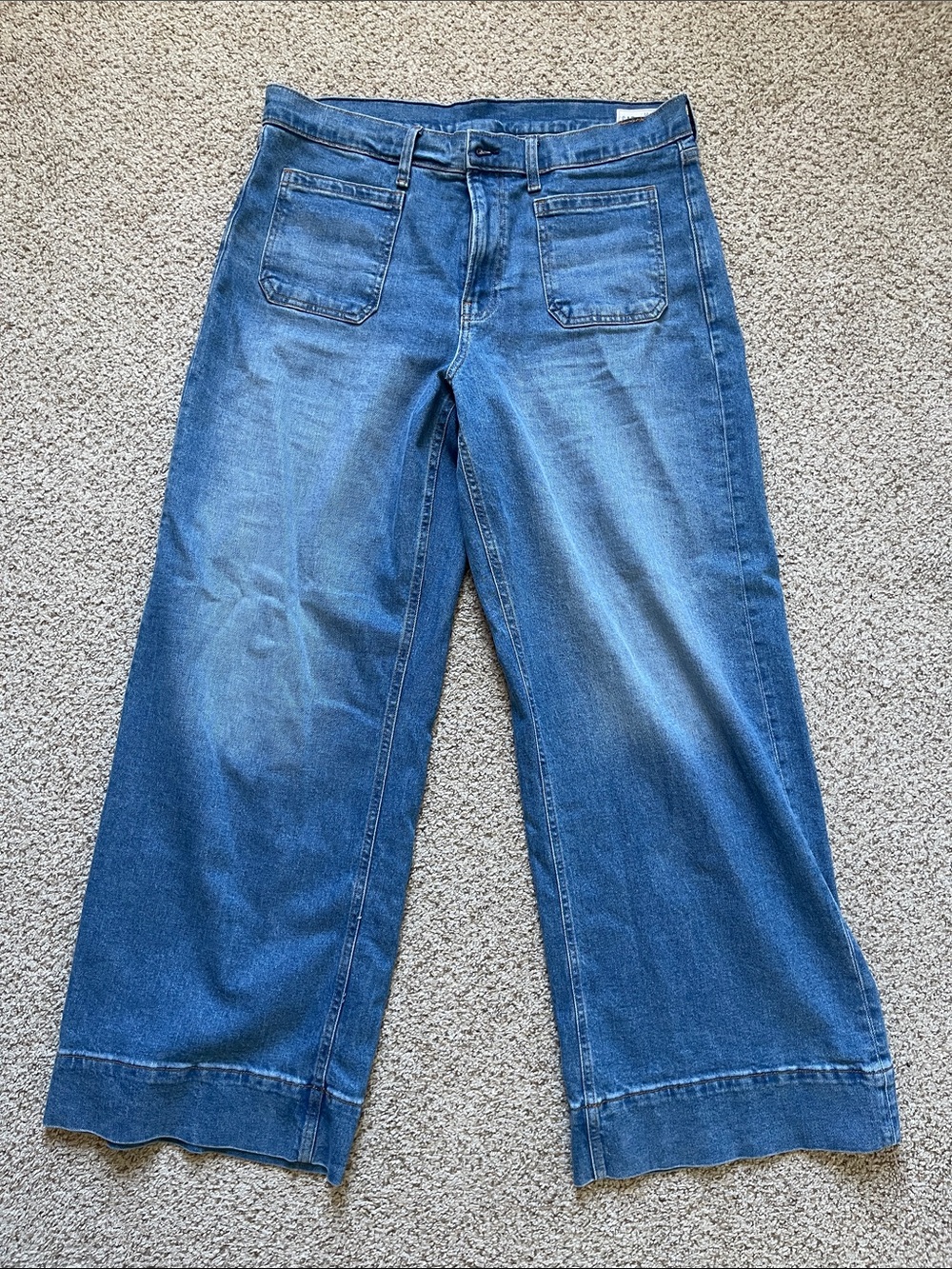 GAP Women’s High Rise Stride Wide-Leg Jeans in Medium Blue Denim